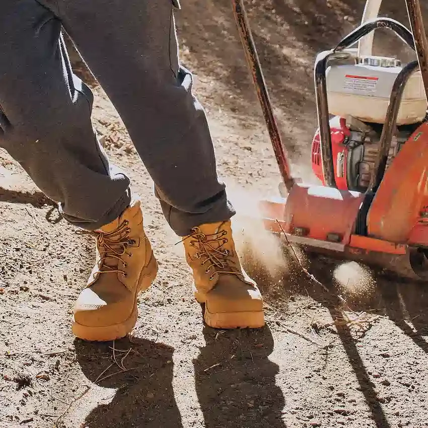 Αδιάβροχη μπότα εργασίας Rugged Flex® 6" με σύνθετο προστατευτικό δάκτυλο
